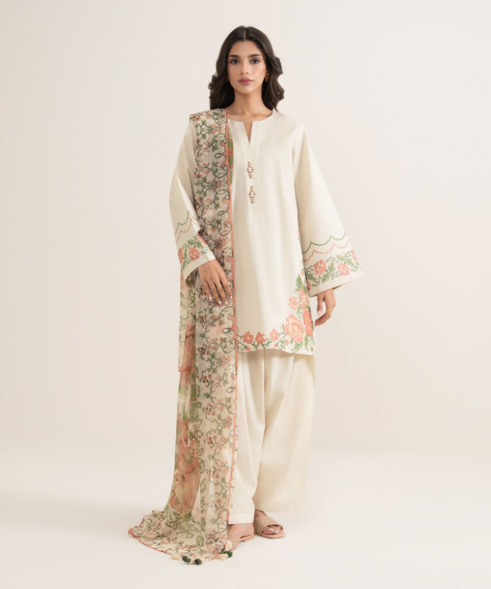 3 Piece - Embroidered Lawn Suit