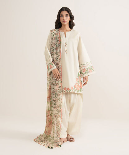 3 Piece - Embroidered Lawn Suit