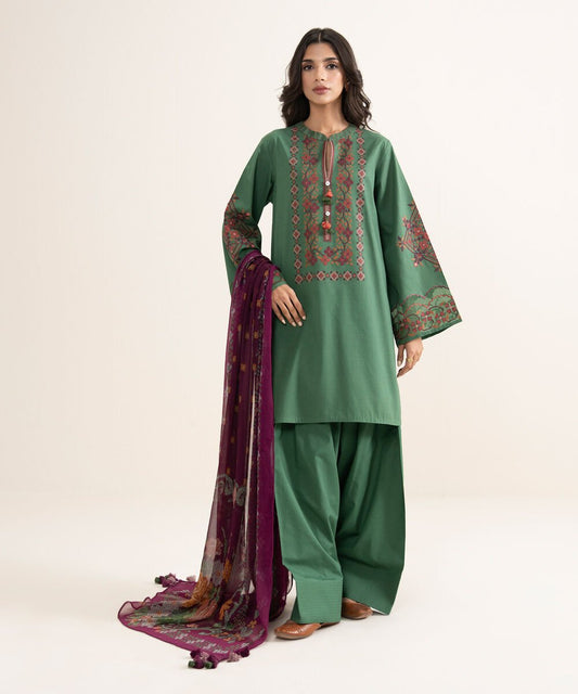 3 Piece - Embroidered Lawn Suit