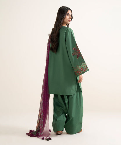 3 Piece - Embroidered Lawn Suit